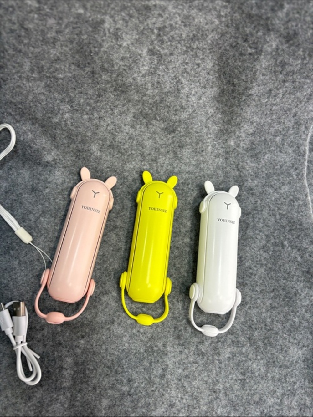 YOHINSIZ Personal Handheld Mini Fan, Portable  Power Bank & Flashlight, 4 IN 1